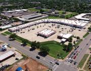 Kelly Plaza retail space for lease, Edmond, OK
