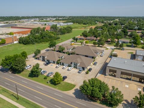 Wilshire Gardens Office Park office spaces for lease Oklahoma City, Ok