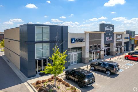 14600 N Penn retail space for lease north Oklahoma City, OK