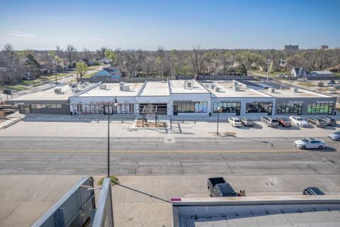 retail space for lease NE 23rd St, Oklahoma City, OK exterior photo