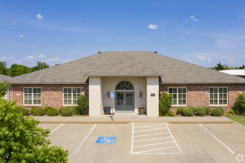 office space for sale Edmond, OK exterior photo