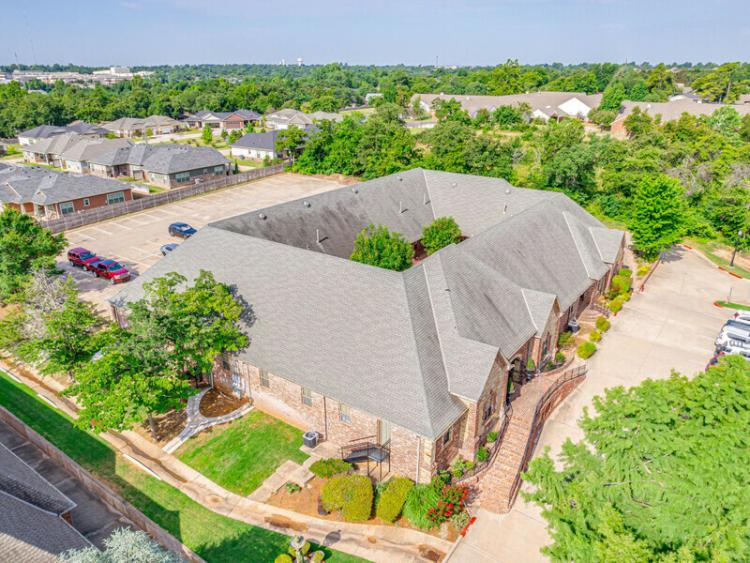 1218 E. 9th St. (Le Chene) Edmond, OK office space for lease