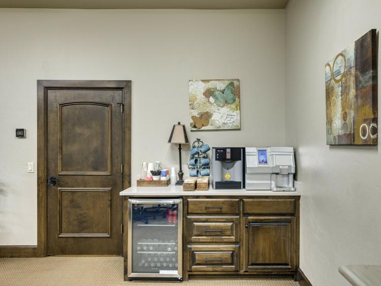 14324 N Western Ave. office for lease, Edmond, OK