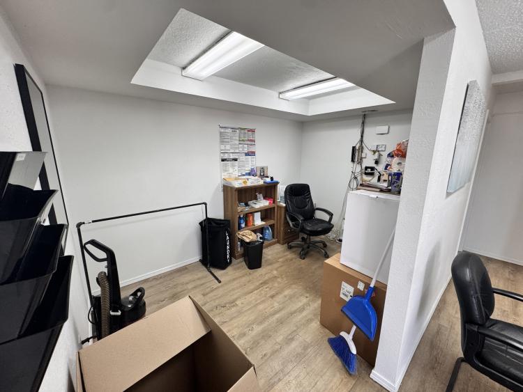 3504 S Meridian Ave industrial building for lease Oklahoma City, Ok