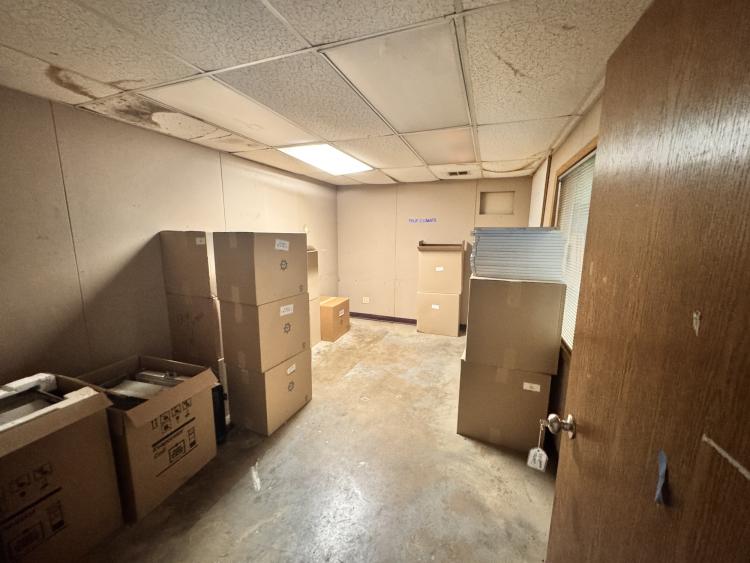 3504 S Meridian Ave industrial building for lease Oklahoma City, Ok