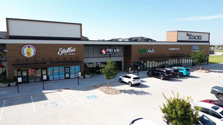 The Stacks  on NW 10th retail spaces for lease, Yukon, OK