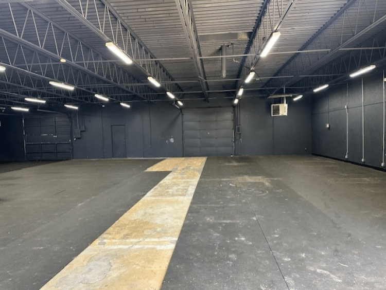1811 Industrial Blvd  |  Flex Space  |  Norman, OK