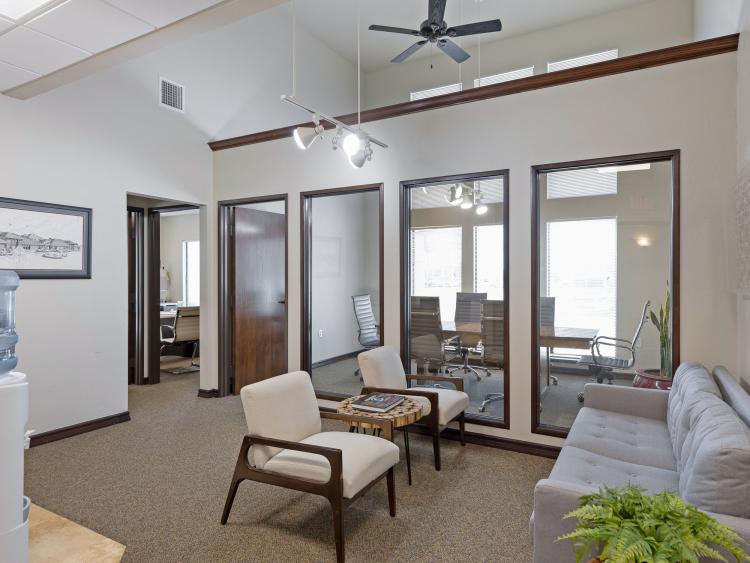 Wilshire Gardens Office Park office spaces for lease Oklahoma City, Ok