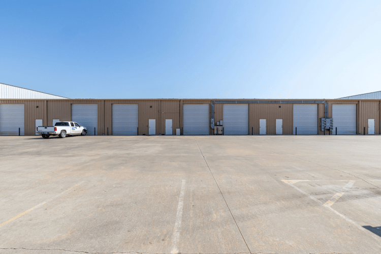 5460 Main Street Medical or flex space for lease, Del City, OK