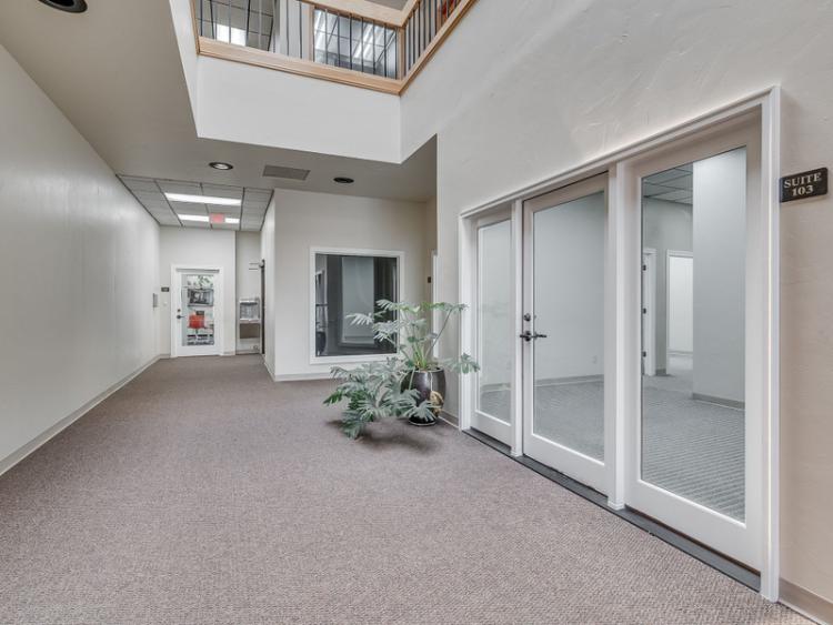 Sixty Six Heritage Place office spaces for lease Bethany, OK