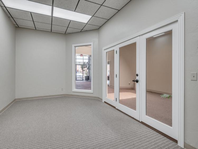 Sixty Six Heritage Place office spaces for lease Bethany, OK