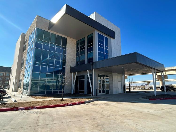 13601 W Memorial Park Dr medical office for lease Oklahoma City, OK