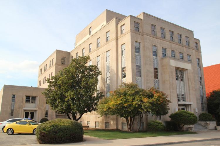 ofc building for lease downtown Oklahoma City, Ok exterior photo