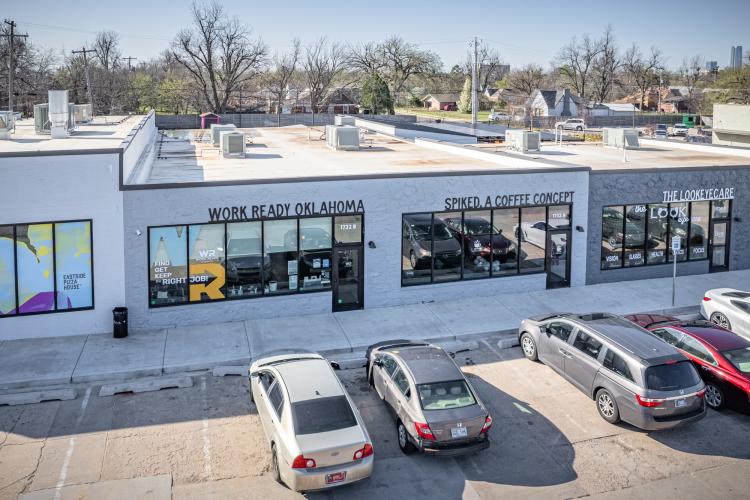 retail space for lease NE 23rd St, Oklahoma City, OK exterior photo