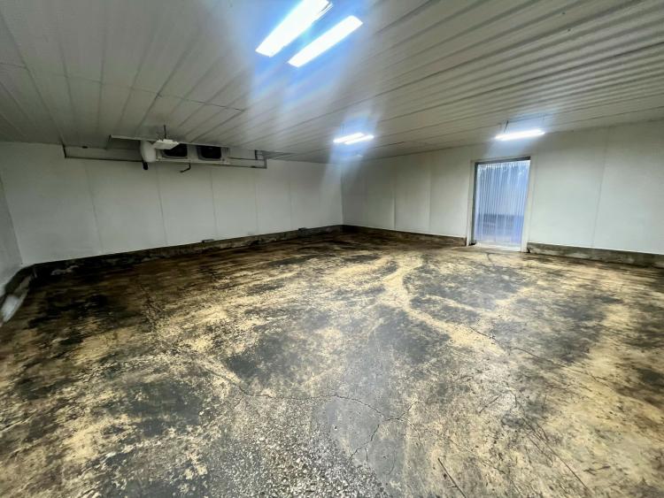 Country Squire Farm Bldg | Cold Storage Industrial Property