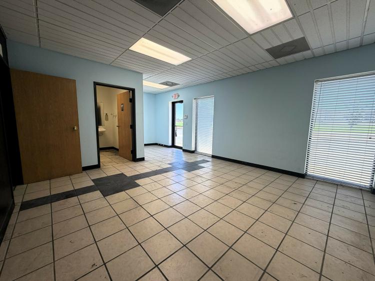 Yukon Flex Space for Lease, Yukon, OK
