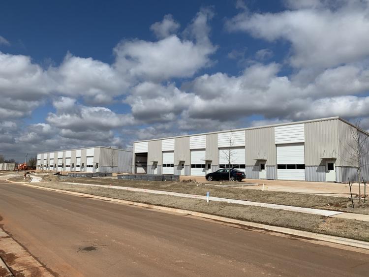Thomas Business Park industrial spaces for lease Edmond, Ok