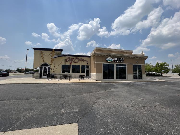 Towne South Plaza - Outparcel retail space for lease south Oklahoma City, Ok