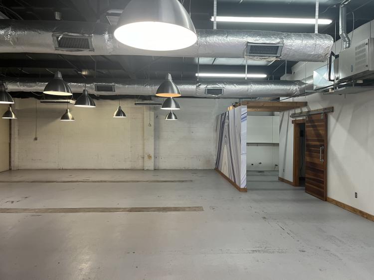 7301 N Classen Blvd warehouse space for lease N Classen Blvd, Oklahoma City, OK