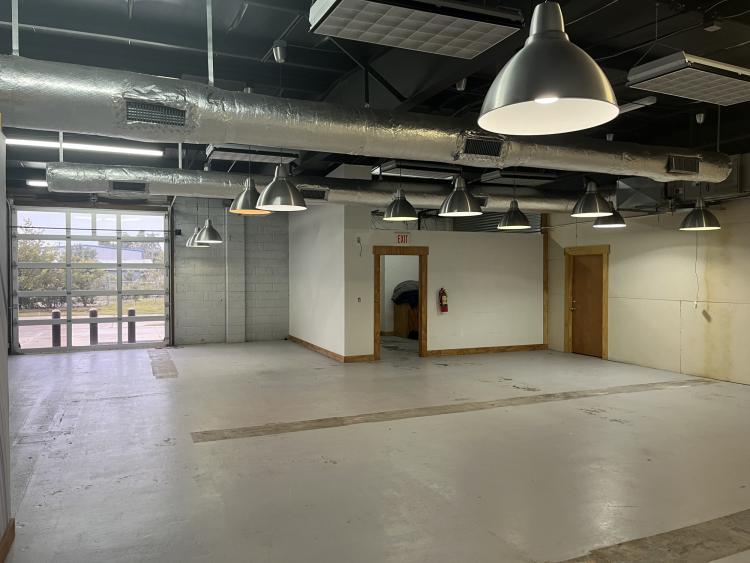 7301 N Classen Blvd warehouse space for lease N Classen Blvd, Oklahoma City, OK