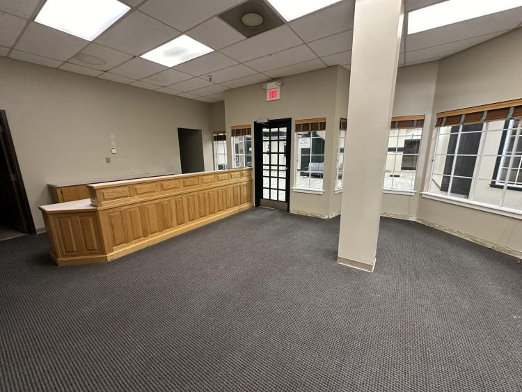 1201 S Douglas Blvd  Midwest City, OK move in ready medical space