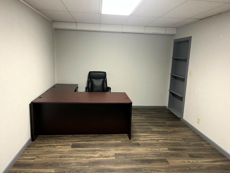 South Central Tulsa, Ok Industrial Property for lease