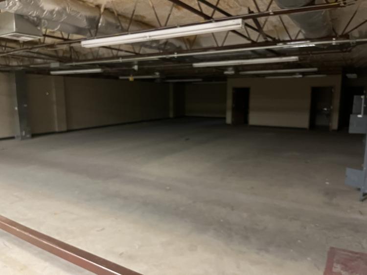 South Central Tulsa, Ok Industrial Property for lease
