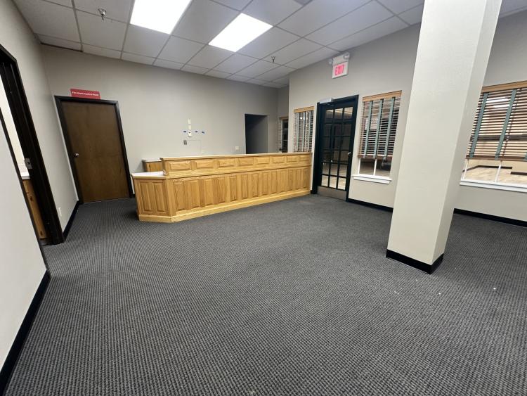 1201 S Douglas Blvd  Midwest City, OK move in ready medical space