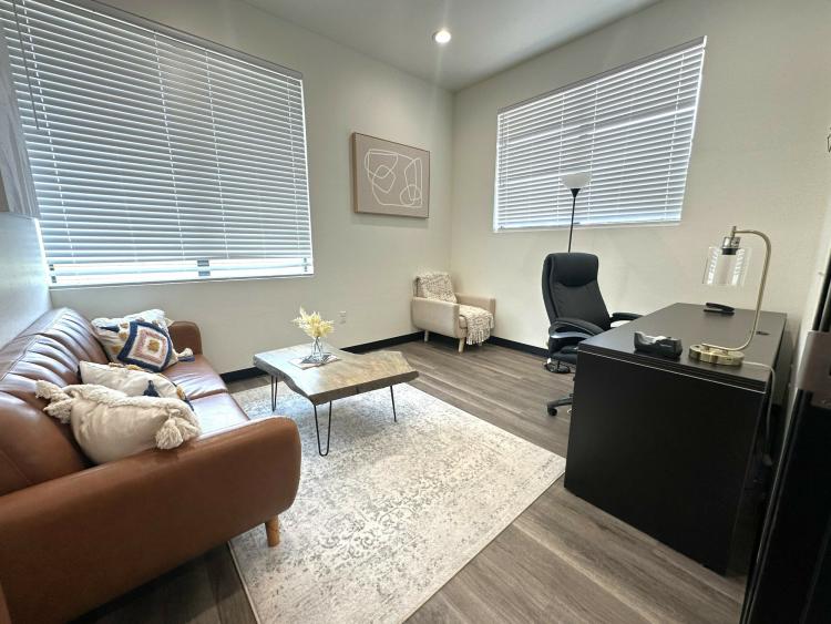 1140 NW 192nd St Office space for lease, Edmond, OK