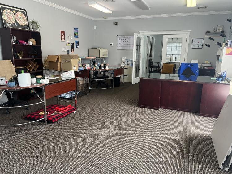 Penn Oaks Offices office space for lease south Oklahoma City, OK