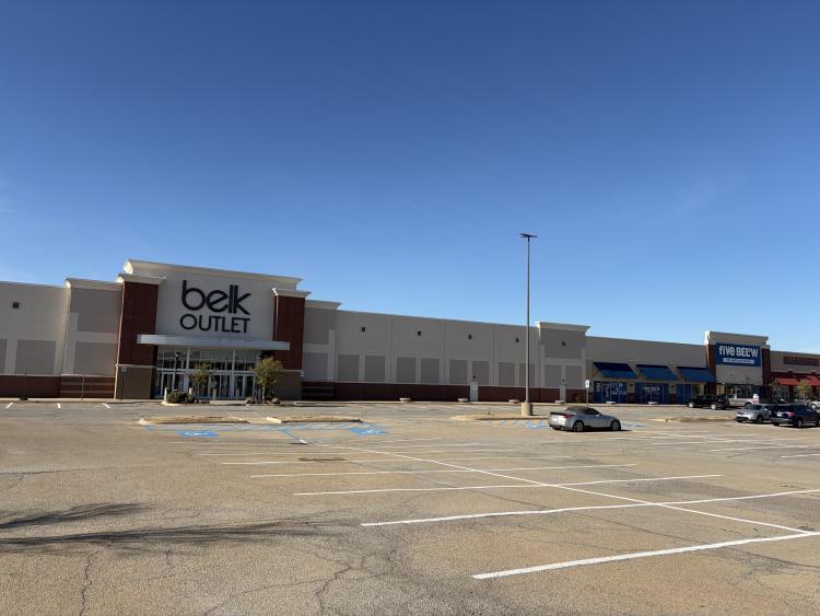 Lakeview Pointe Shopping Center - Stillwater, OK - exterior photo
