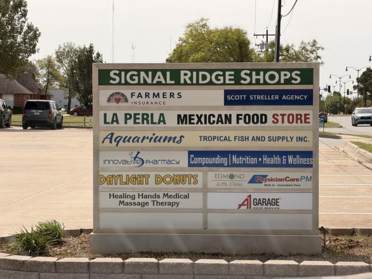 1700 S Kelly Ave retail space for lease, Edmond, OK