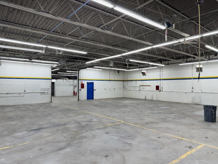 industrial building for lease, West Oklahoma City, OK interior photo
