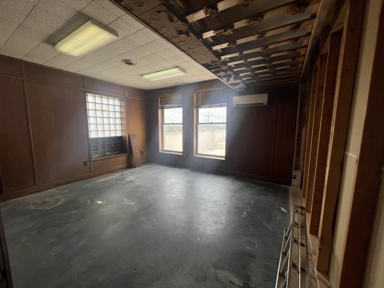 The Paramount Building office spaces for lease downtown Oklahoma City, OK 