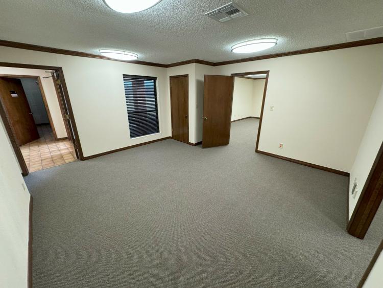 1617 Greenbriar Place office space for lease, south Oklahoma City, OK