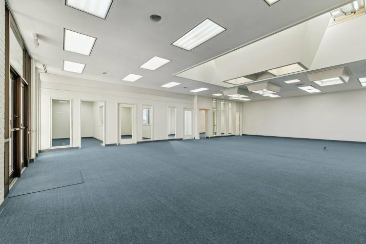 office building for lease Midwest City, OK
