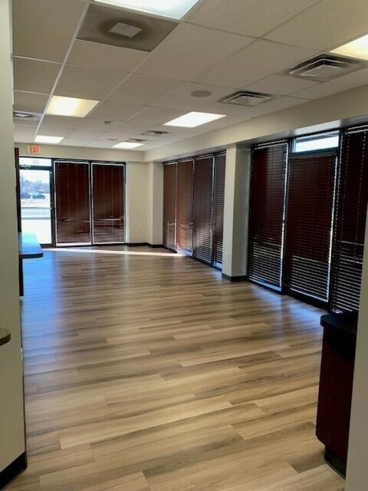 5104 S Sooner Rd retail space for lease Oklahoma City, OK