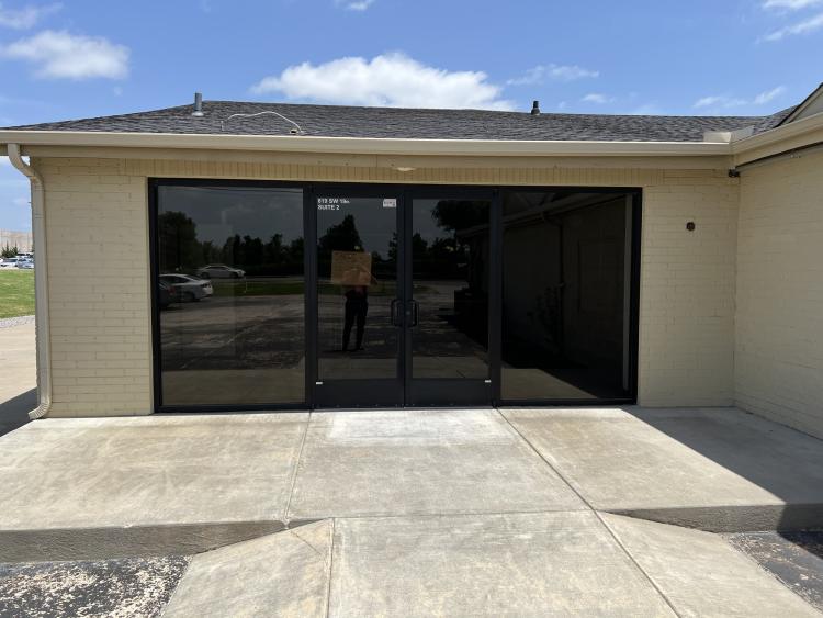 819 SW 19th St office space for lease in Moore, OK