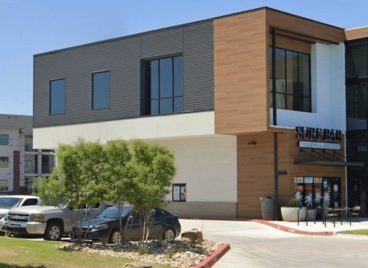 The Stacks on NW 10th retail spaces for lease, Yukon, OK