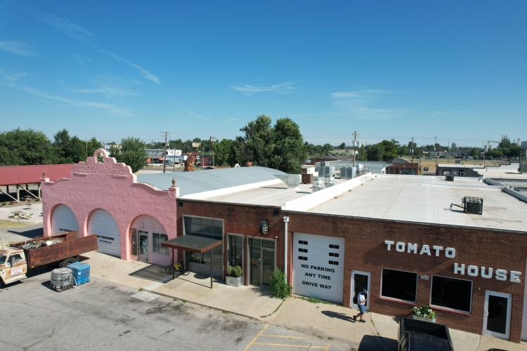 retail restaurant space for lease in Farmers Market district Oklahoma City, OK exterior photo