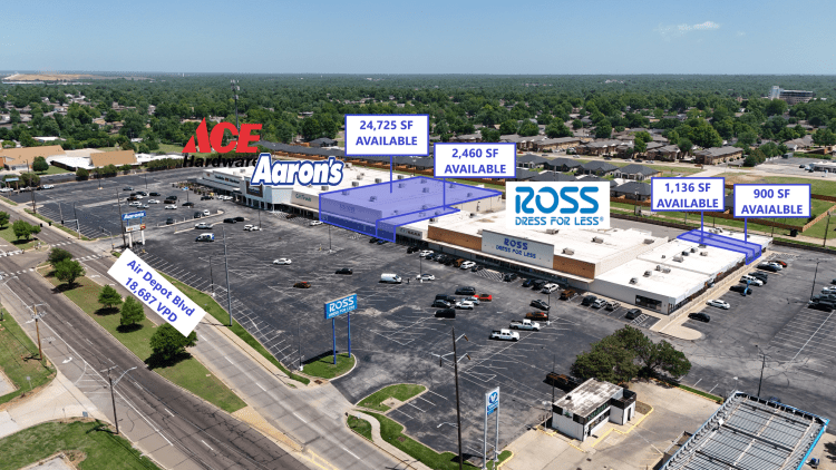 Town & Country Center retail space for lease Midwest City, OK