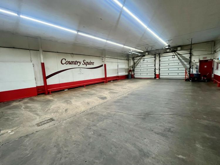 Country Squire Farm Bldg | Cold Storage Industrial Property