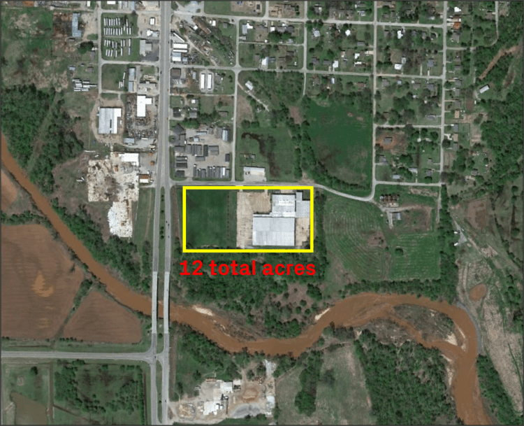 306 W Juneau St Industrial property for lease Purcell, OK