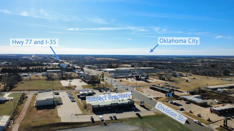 Prestige Pointe retail space for lease Guthrie, Ok S Division St