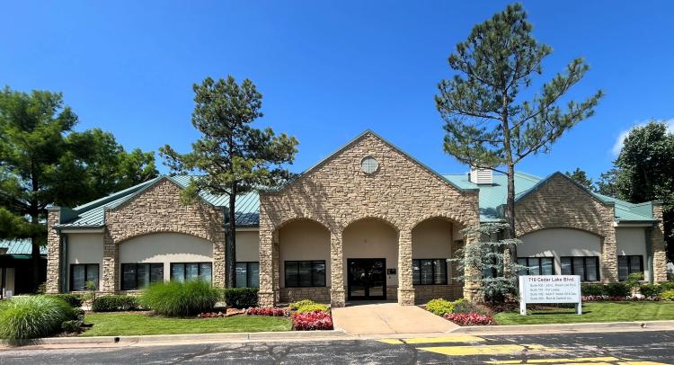 710 Cedar Lake Blvd Office space for lease Oklahoma City, Ok