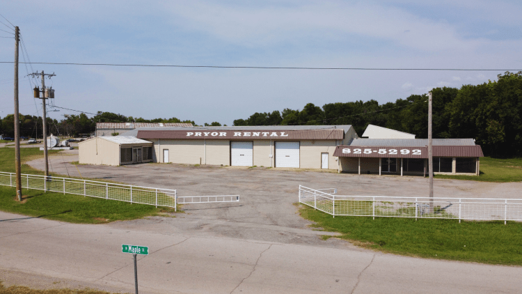 Former Pryor Rentals Facility industrial property for lease Pryor, OK