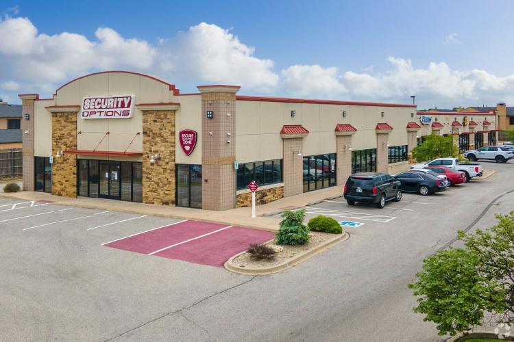 804 West I-240 Service Rd retail space for lease, Oklahoma City, OK
