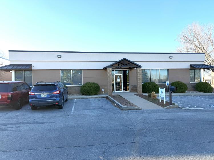 13900 Quailbrook Dr sublease medical clinic Oklahoma City, OK