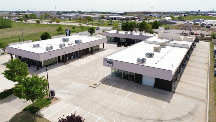 14201 N Santa Fe Ave retail space for lease Edmond, Ok