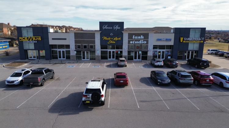 14600 N Penn retail space for lease north Oklahoma City, OK